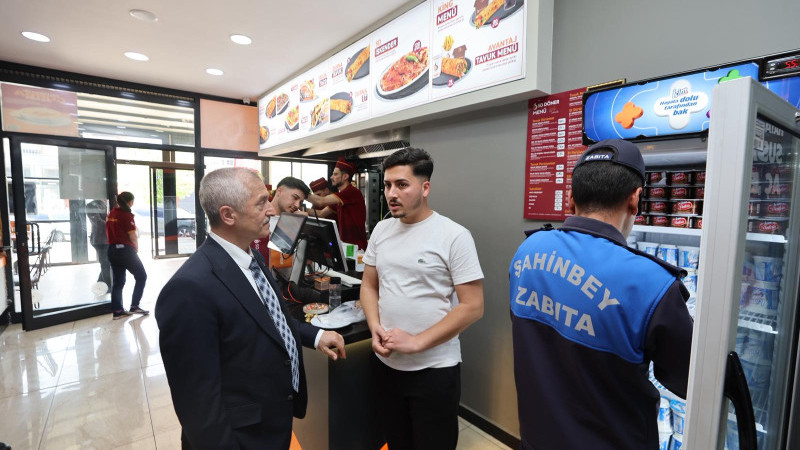 Başkan Tahmazoğlu Vatandaşlarla İç İçe