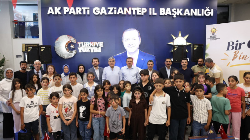 AK PARTİ GAZİANTEP’TEN EĞİTİME GÖNÜLDEN DESTEK