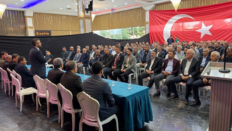 Güçlü Yarınlar; Ortak Hedefe İnanmak, Aynı Dava Etrafında Kenetlenmek Ve Durmadan Çalışmakla Mümkün.